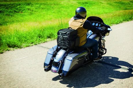 Kuryakyn Momentum Vagabond Bag - RV and Auto Parts